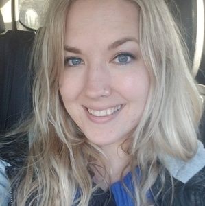 Meet your Posher, Kaitlin